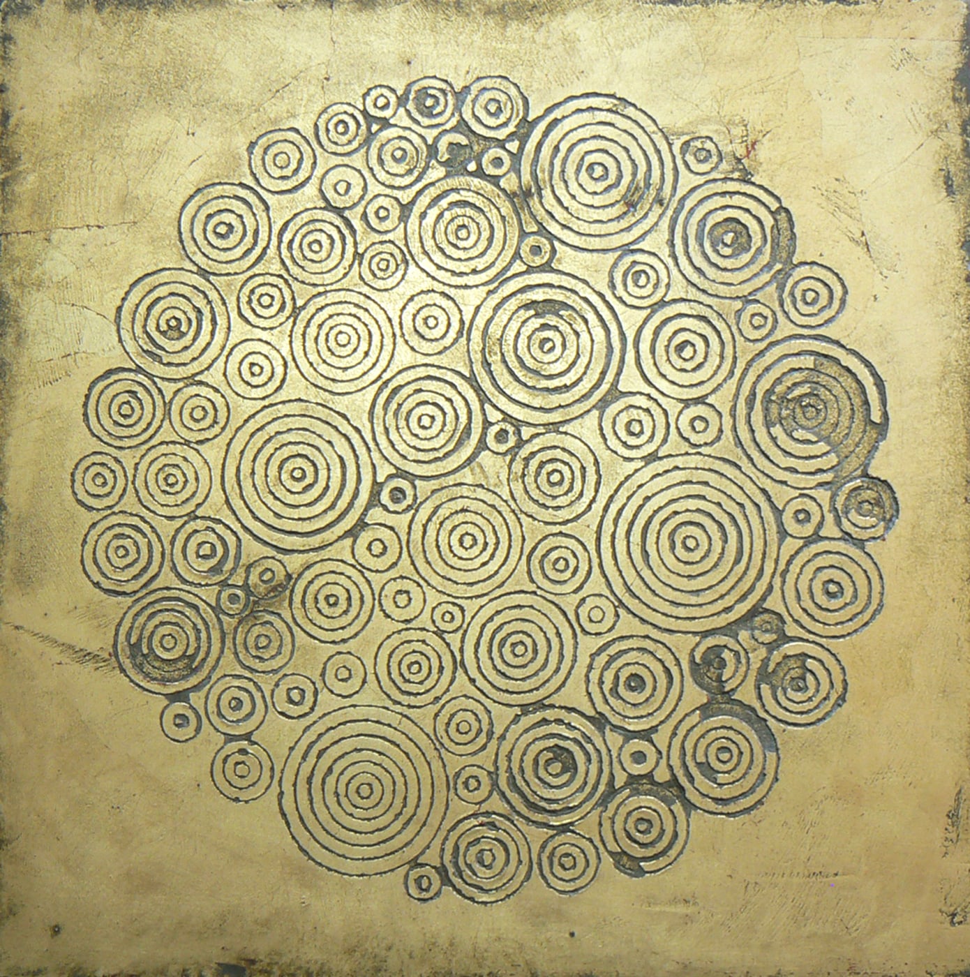 Oeuvre de Aude Arnold, gravure, artiste sgraffito, enduit chaux